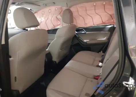 2018 Subaru Forester 2.5I Premium z USA, uszkodzony, nr VIN JF2SJAEC6JH497302